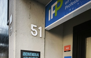 Entrada Campus Barcelona - Sants