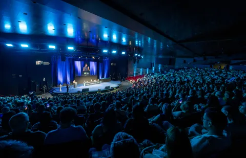 graduaciones Planeta FP Texto