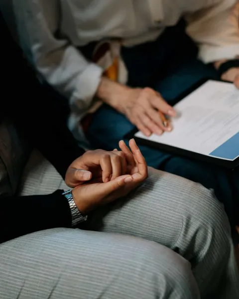 Entrevista de trabajo con un curriculum